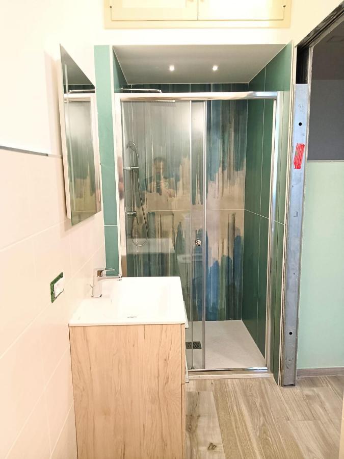 Apartament Bilocale Fronte Mare Giardini-Naxos Zewnętrze zdjęcie